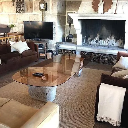 Casa Fenteiras 펜션 칸가스데모라조