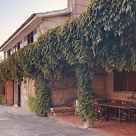 Casa Fenteiras Holiday home *